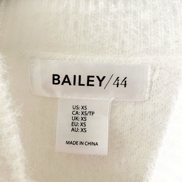 Bailey 44 Mock Neck Pullover In Neutral Stripes - Picture 4 of 6